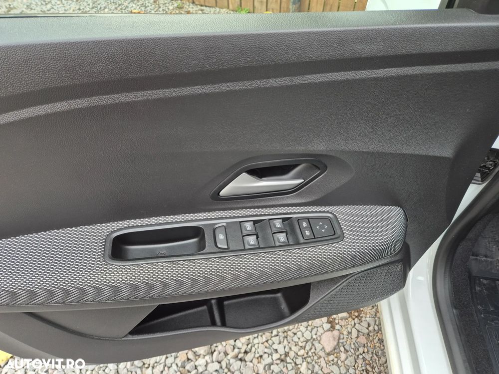 Dacia Sandero - 16