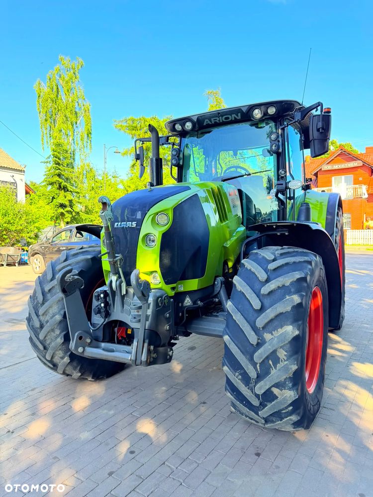 Claas Arion 650 CEBIS - 13