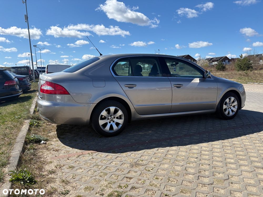 Skoda Superb 1.8 TSI Ambition - 7