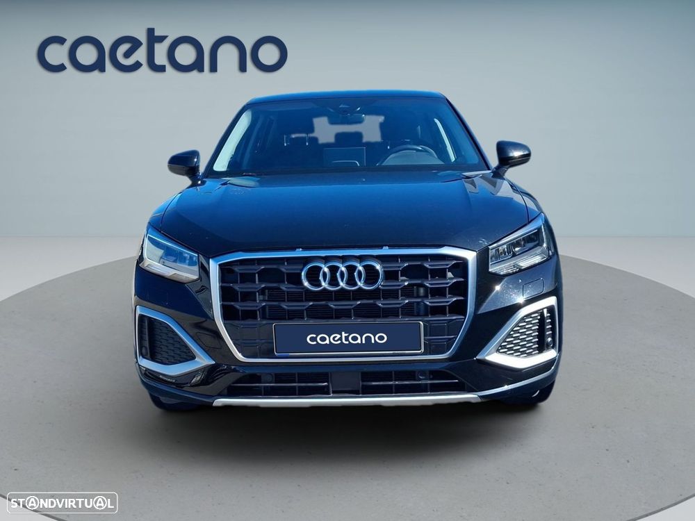 Audi Q2 30 TFSI Advanced — fotografia 2