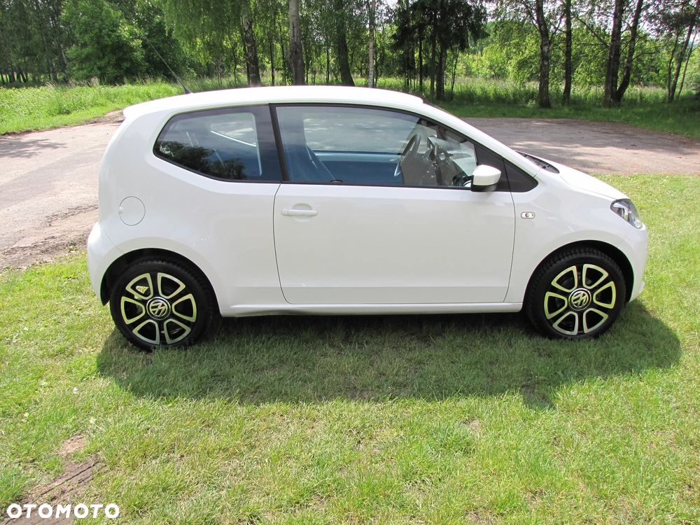 Volkswagen up! 1.0 high - 4