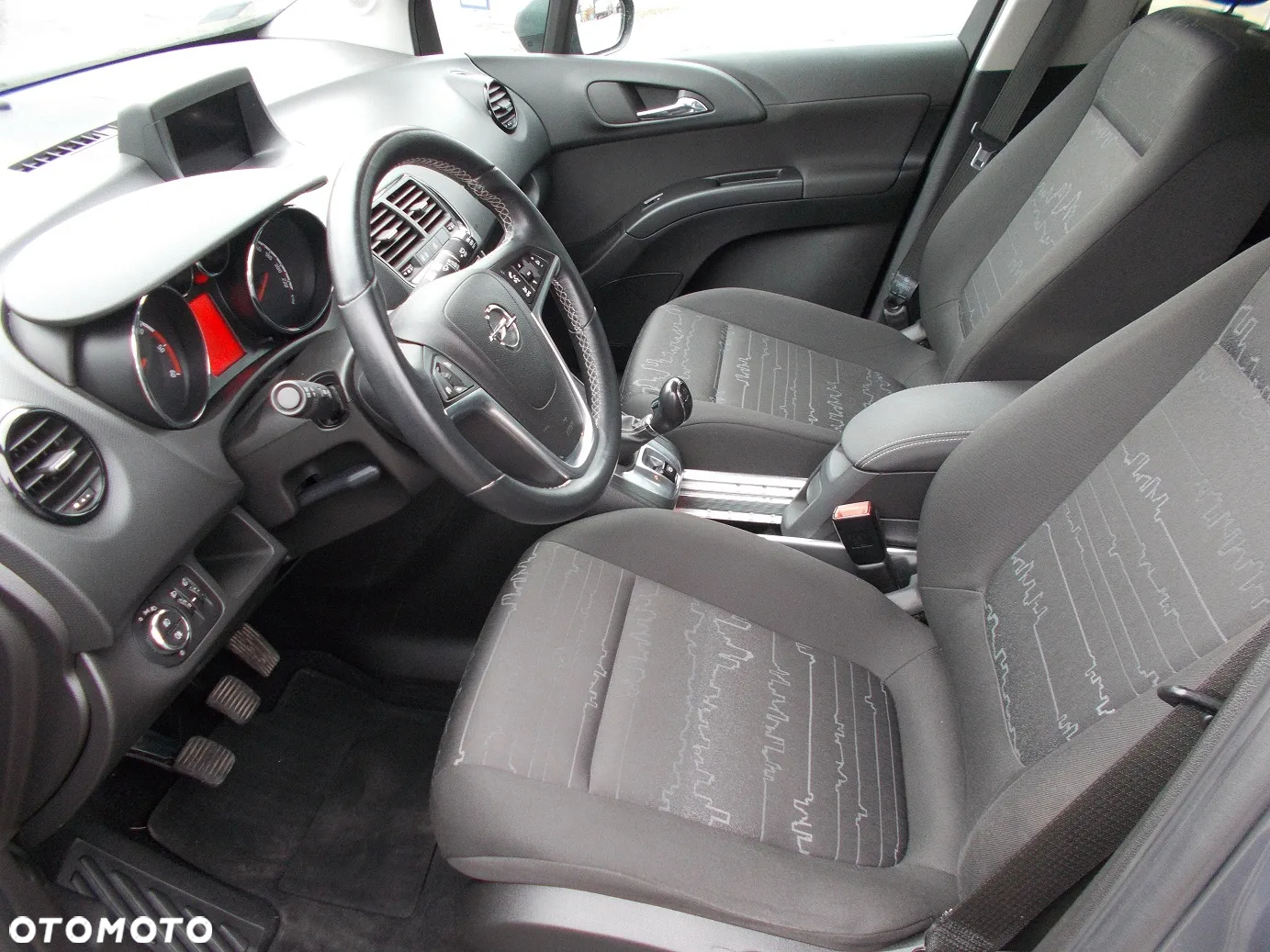 Opel Meriva 1.6 CDTI Essentia S&S - 18