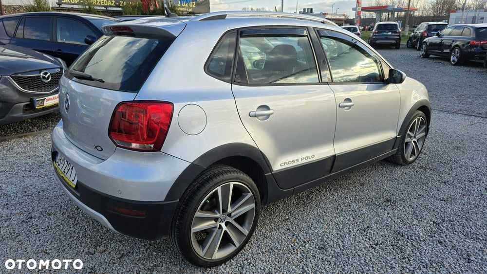 Volkswagen Polo Cross - 14