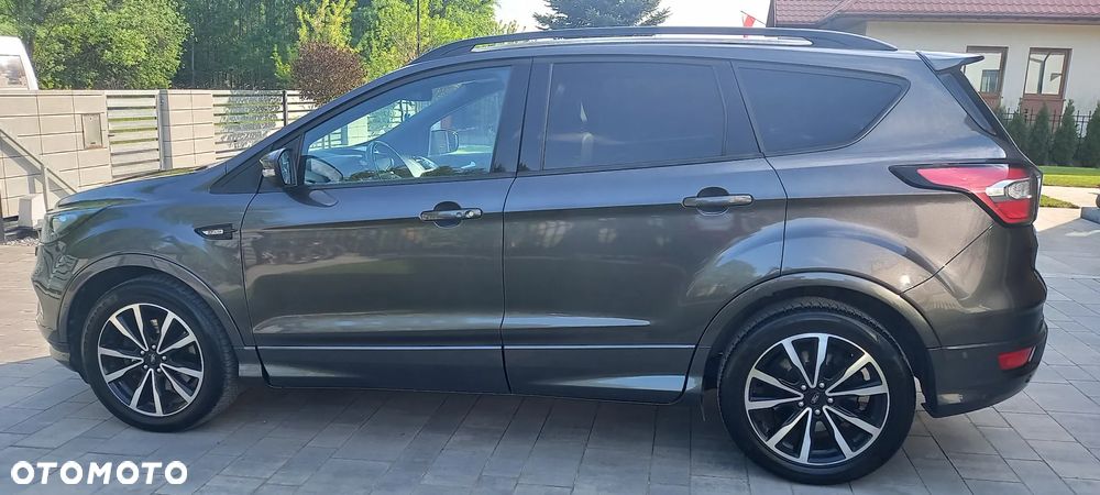 Ford Kuga - 15