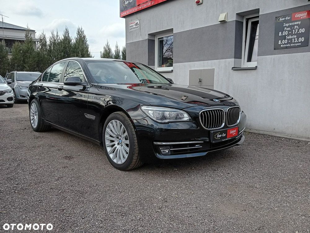 BMW Seria 7 740d xDrive - 3