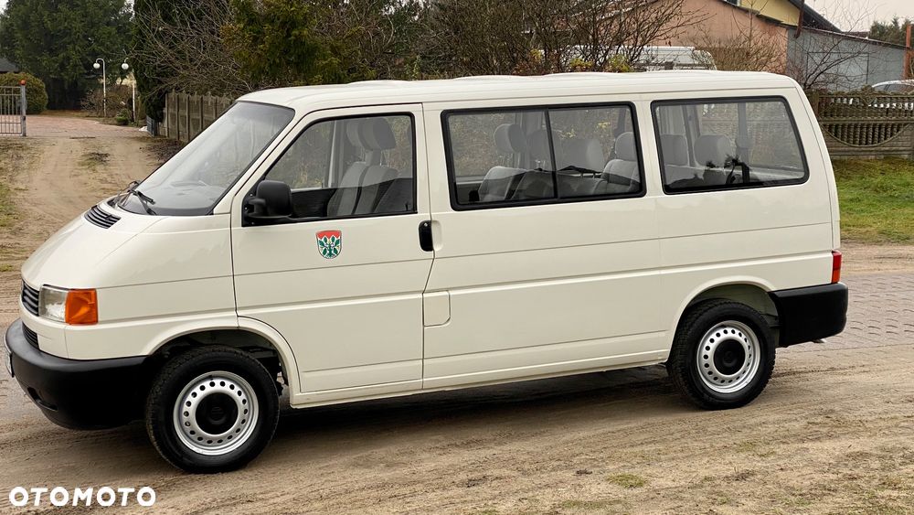 Volkswagen Transporter - 2