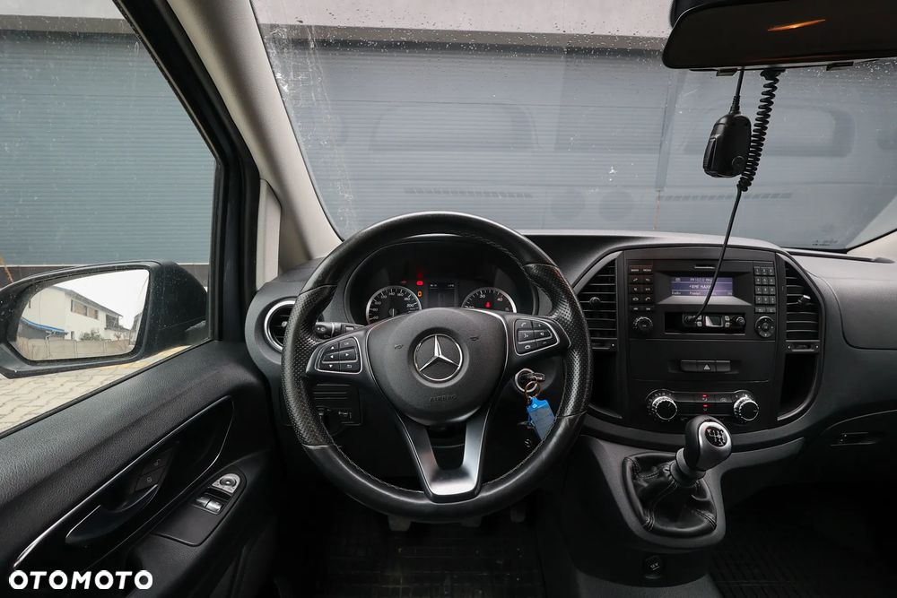 Mercedes-Benz Vito - 15