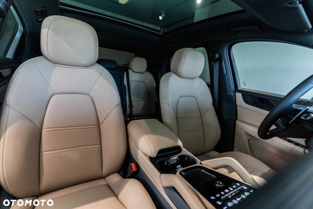 Porsche Cayenne Black Edition - 15