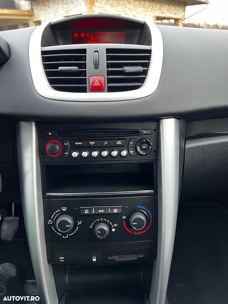 Peugeot 207 95 VTi Filou - 19