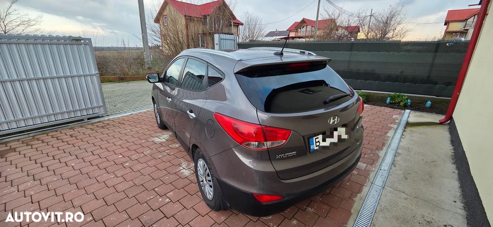 Hyundai ix35 2.0 CRDI 4WD Automatik Premium - 7