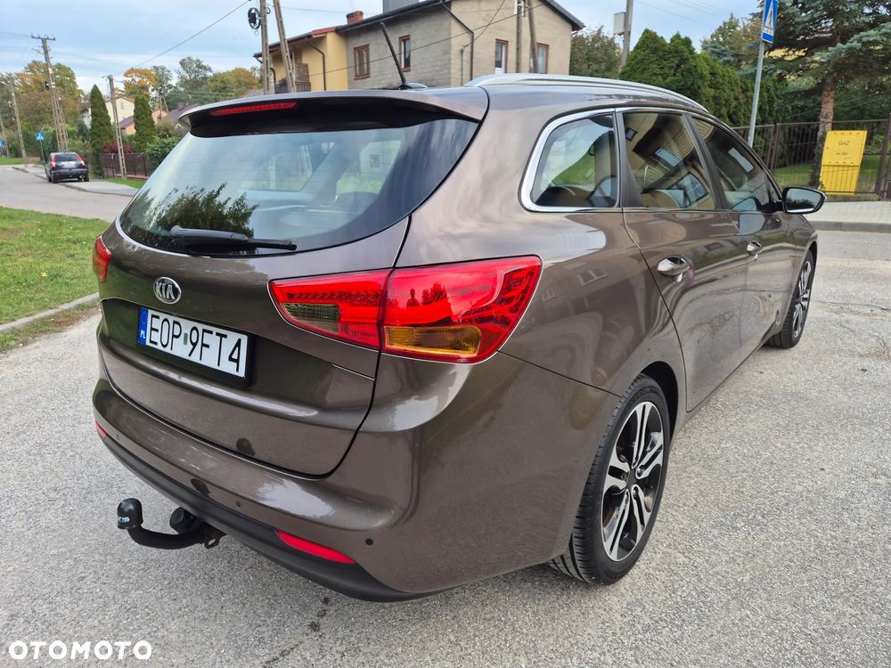 Kia Ceed Cee'd 1.6 GDI Business Line - 3