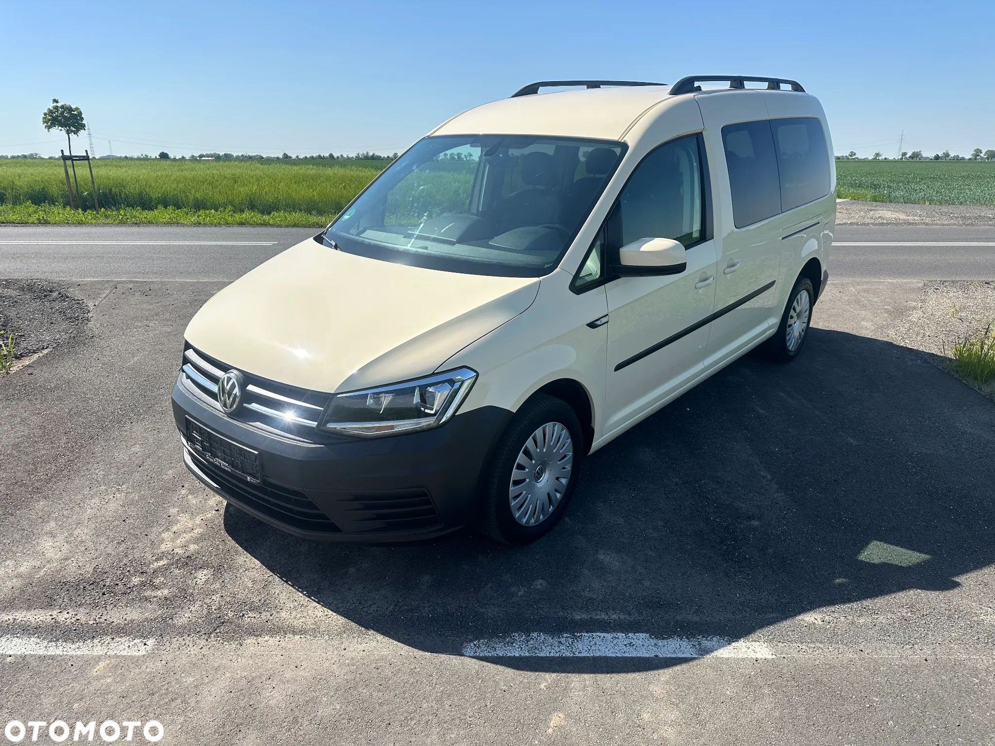 Volkswagen Caddy - 1
