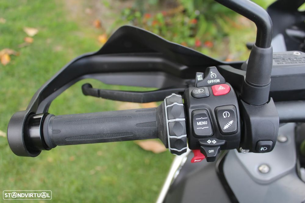 BMW R 1250 GS Adventure TRIPLE BLACK - 8