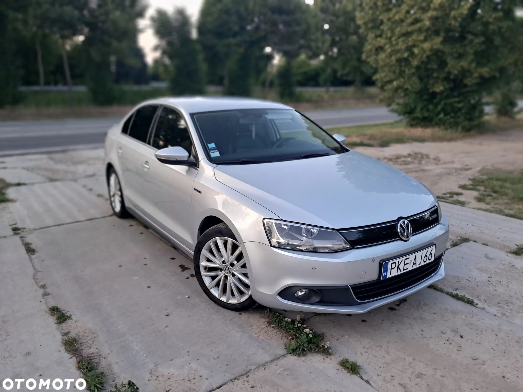 Volkswagen Jetta 1.4 Hybrid DSG Highline - 1