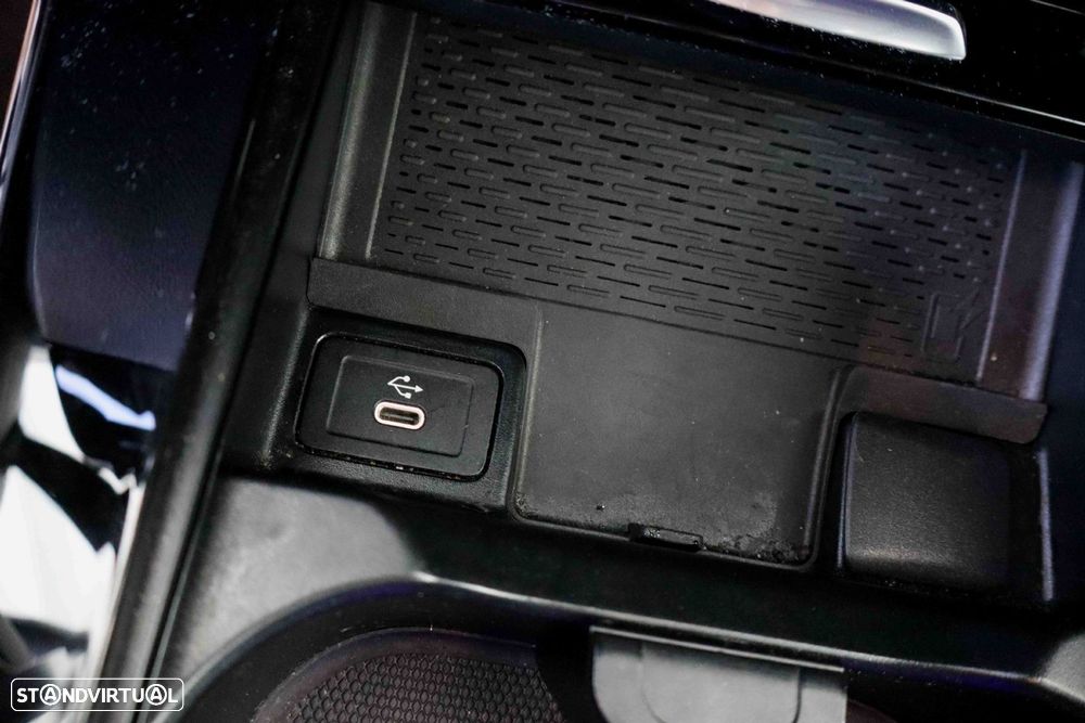 Mercedes-Benz A 200 - 42