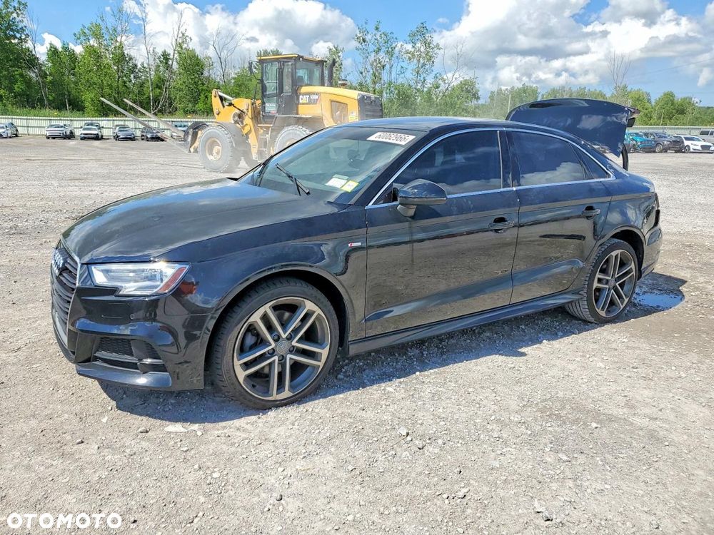 Audi A3 Limousine - 1