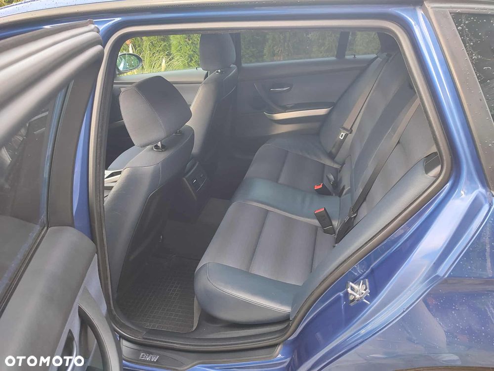 BMW Seria 3 318d - 8
