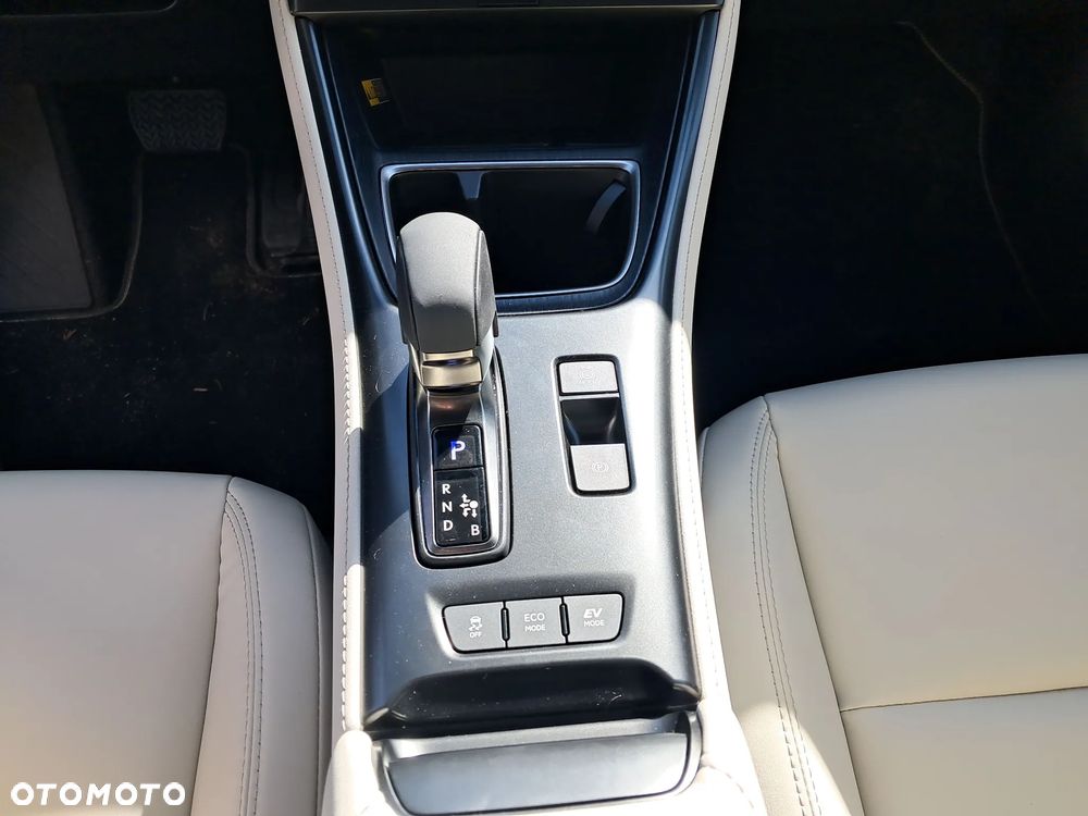 Lexus LBX 1.5 Hybrid Elegant - 19