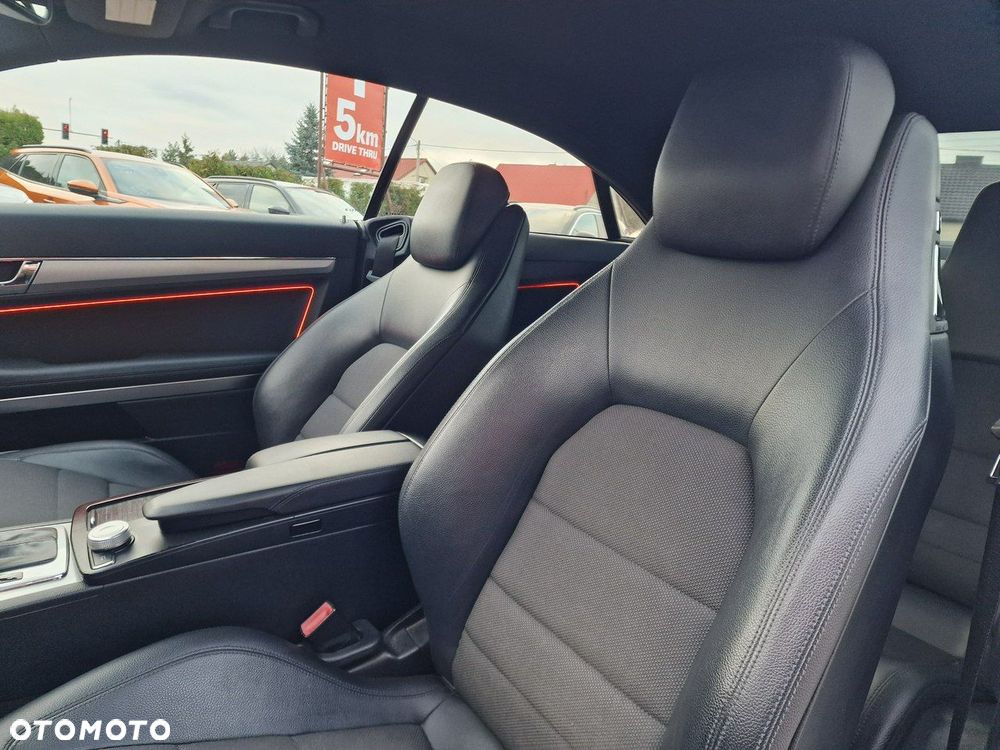 Mercedes-Benz Klasa E - 18