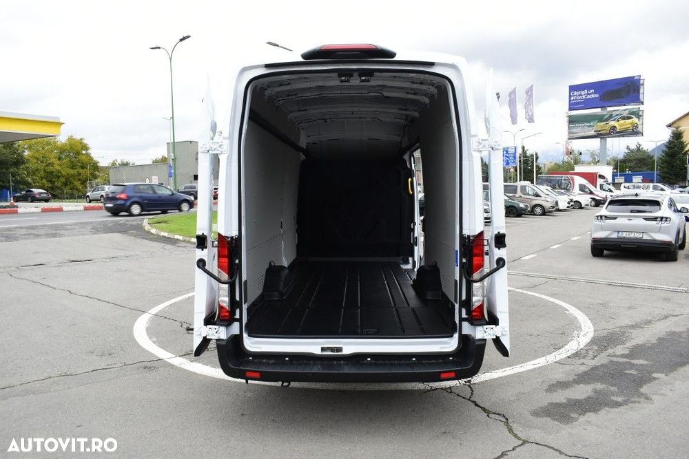 Ford Transit - 11