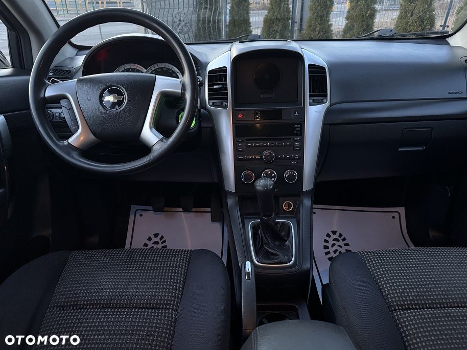 Chevrolet Captiva 2.4 2WD 5 Sitzer LS - 14