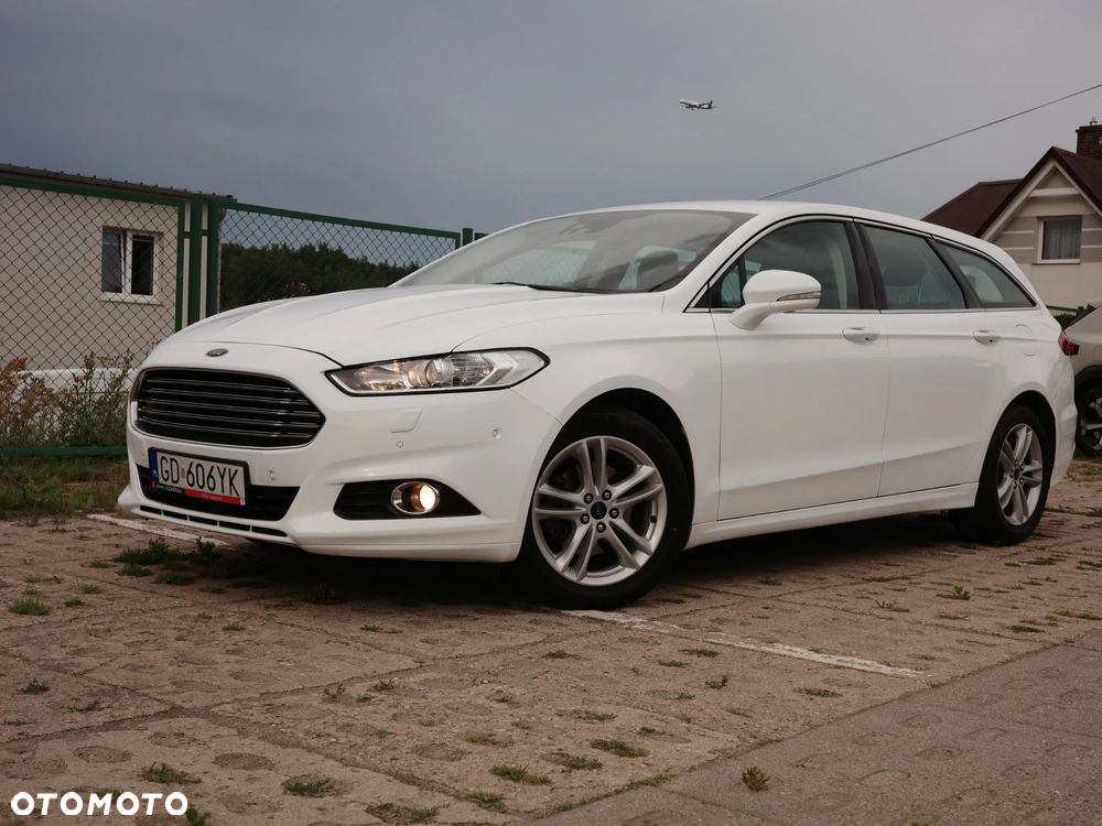 Ford Mondeo 2.0 TDCi Titanium PowerShift - 4