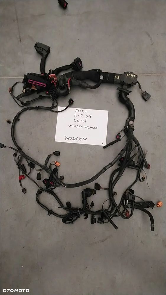 WIĄZKI SILNIKA AUDI - 1
