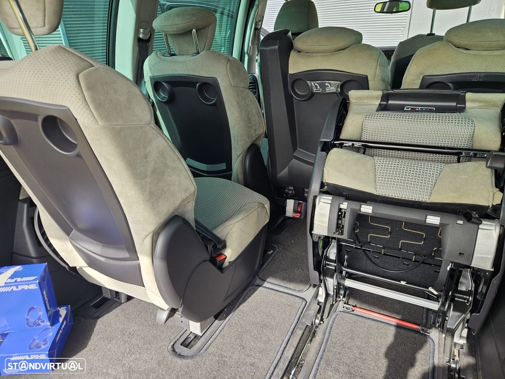 Peugeot 807 2.2 HDi Navteq - 49