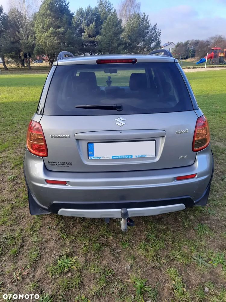 Suzuki SX4 2.0 DDiS 4x4 Style - 3