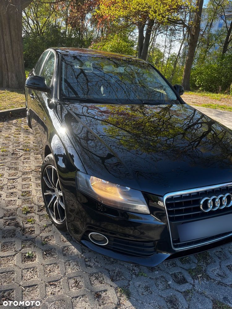 Audi A4 Limousine - 18
