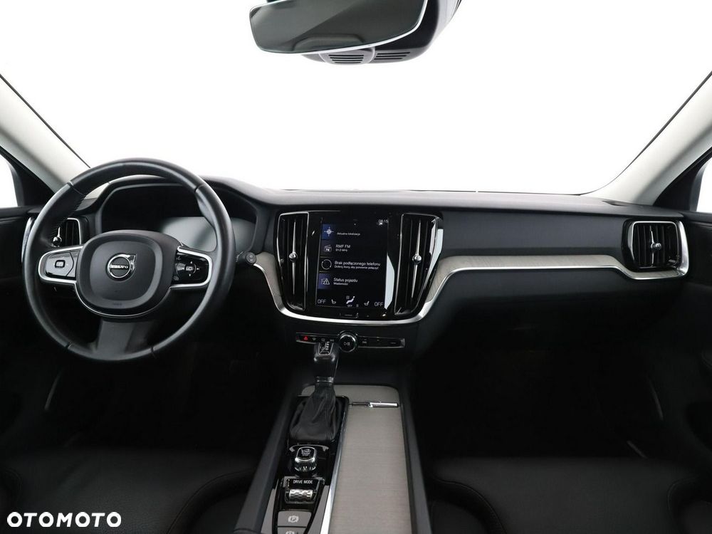 Volvo V60 Cross Country D4 AWD - 16