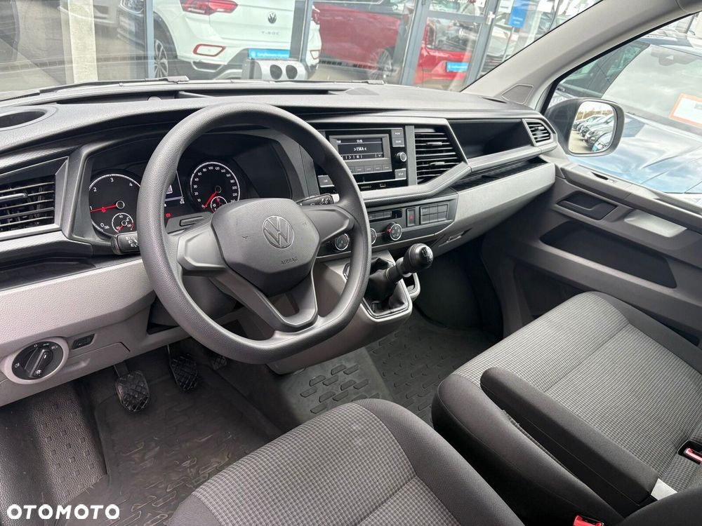 Volkswagen Transporter - 9