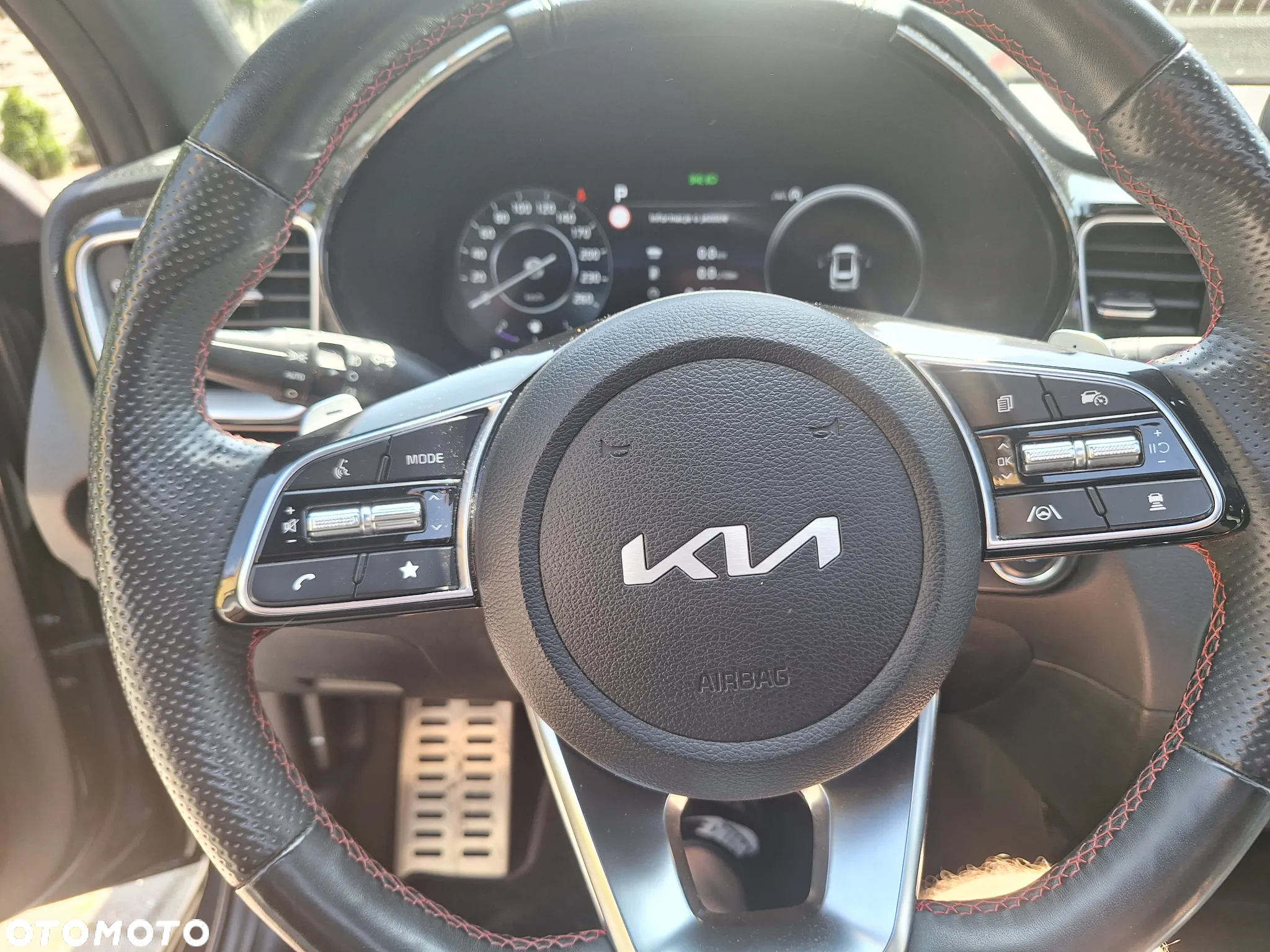 Kia Ceed 1.6 T-GDI GT DCT - 22