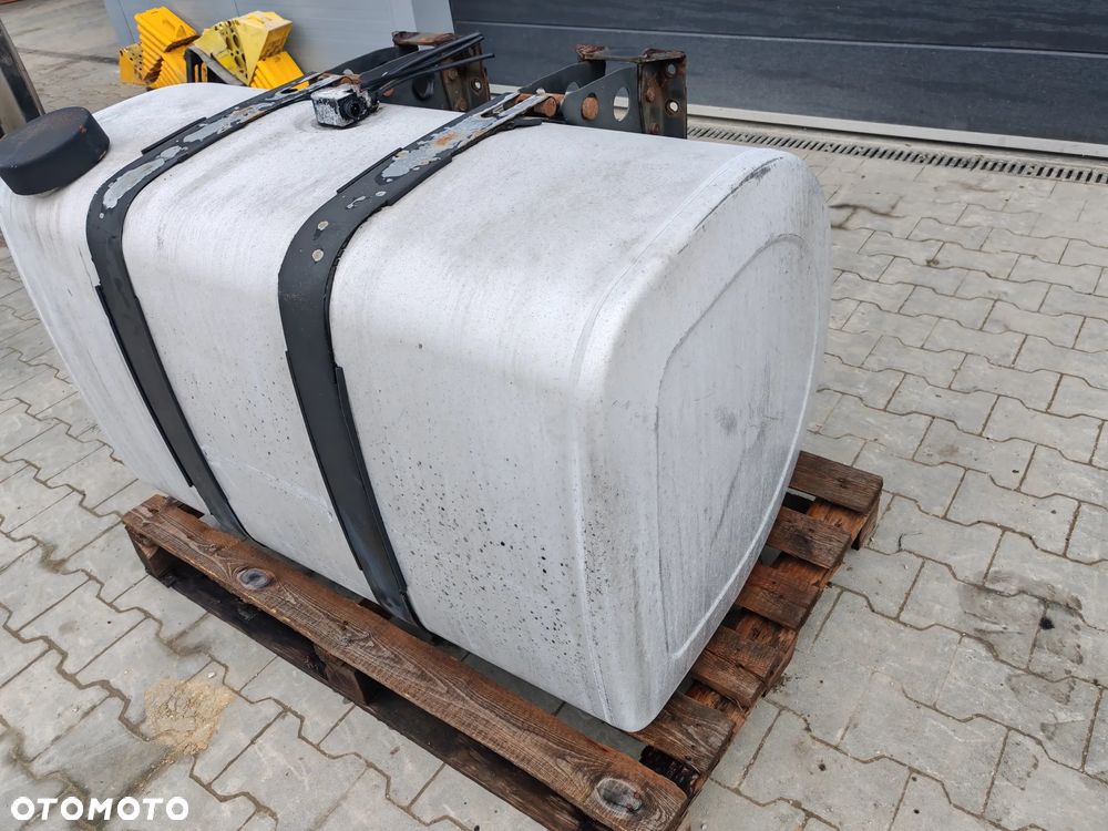 Zbiornik paliwa 110CM 1,1 METRA 445LITRY STANDARD VOLVO FH FM FH4 RENAULT MAGNUM PREMIUM DXI RANGE T - 3