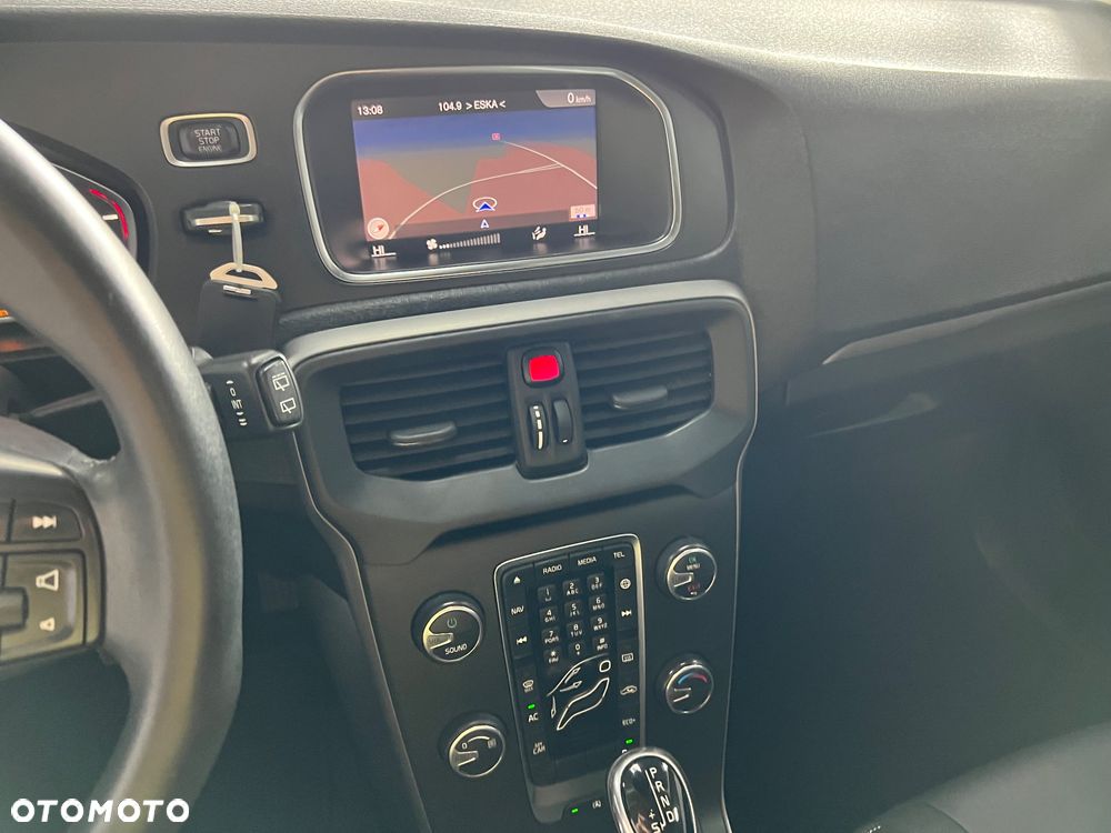 Volvo V40 - 14