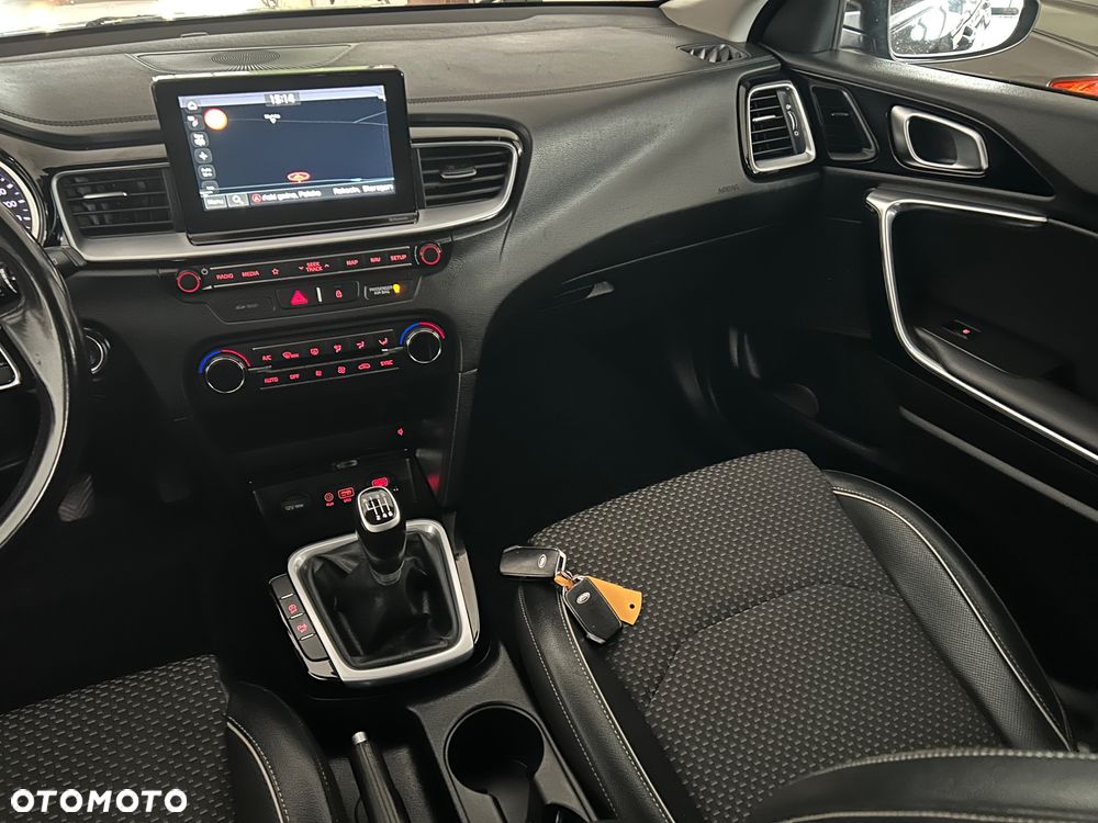 Kia Ceed 1.6 CRDi Edition 7 - 22