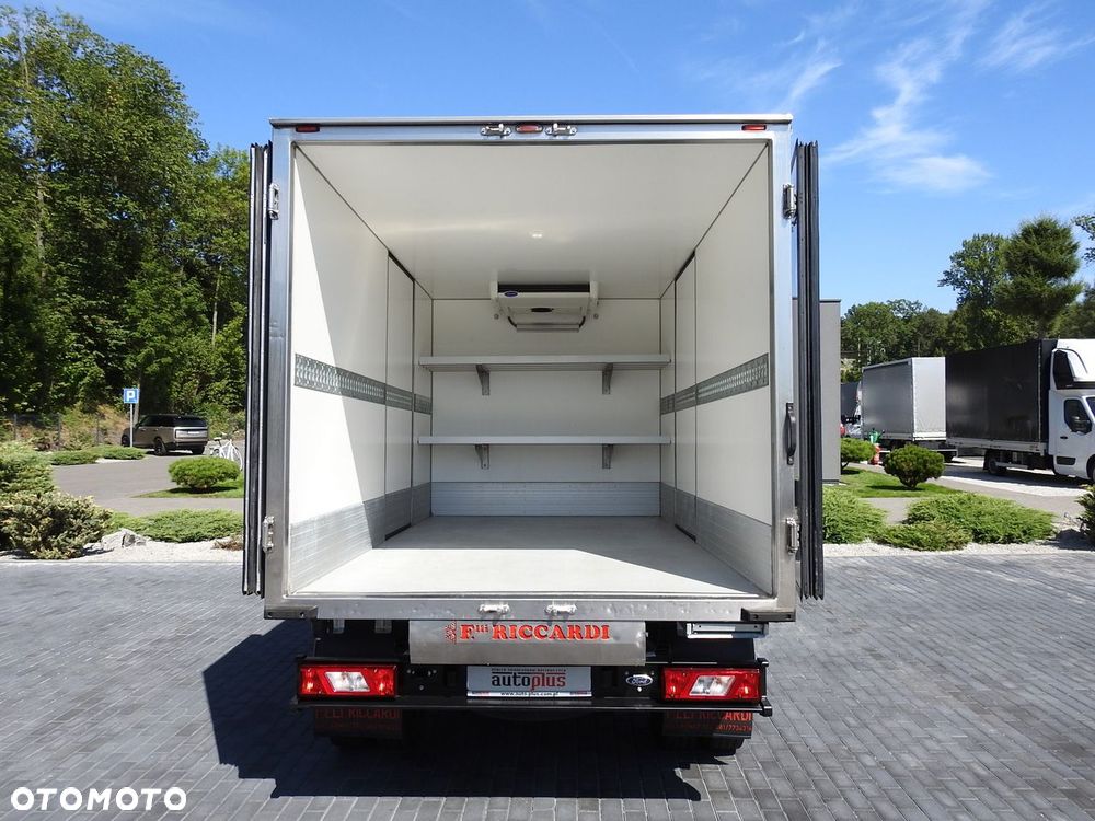 Ford TRANSIT CHŁODNIA KONTENER 0*C ZASILANIE 230V TEMPOMAT KLIMATYZACJA BLIŹNIACZE KOŁA  170KM - 12