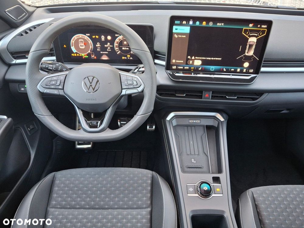 Volkswagen T-Roc 1.5 eTSI R-Line DSG - 21