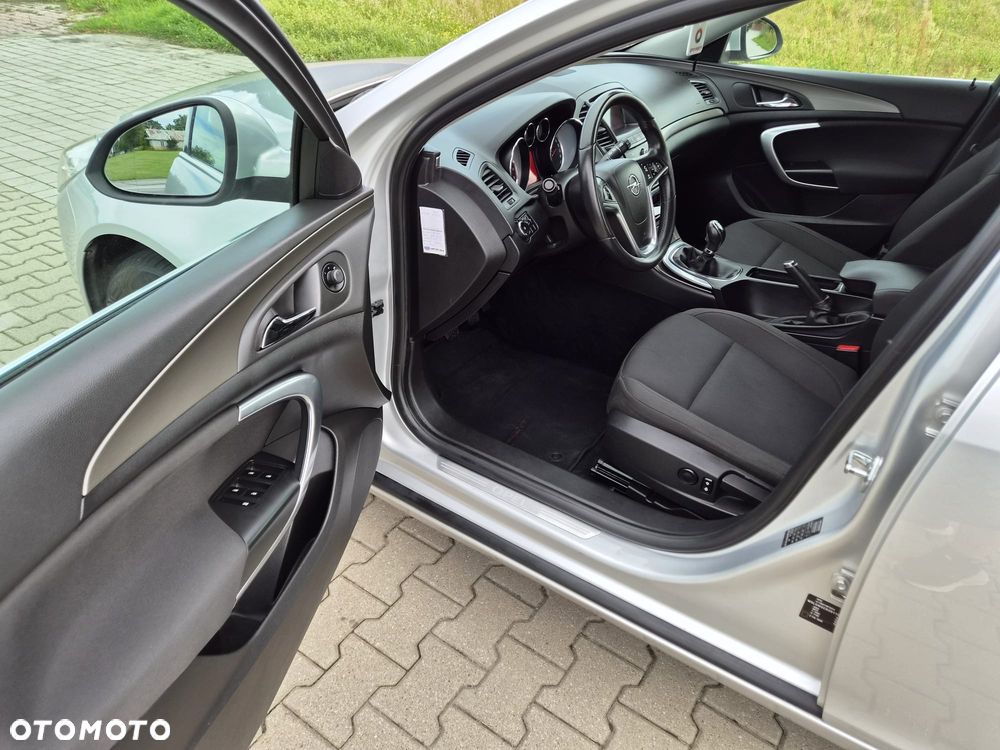 Opel Insignia 1.6 Turbo - 8