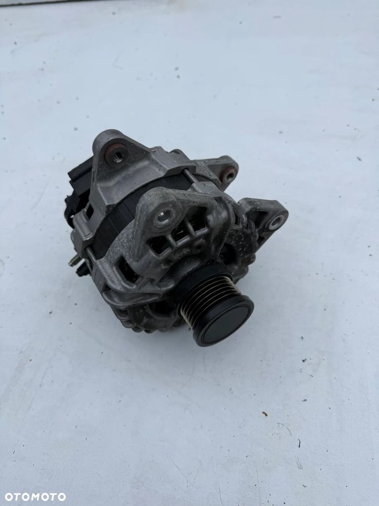 Alternator Renault Megane IV RS 1.8 TCE 231008246R - 2