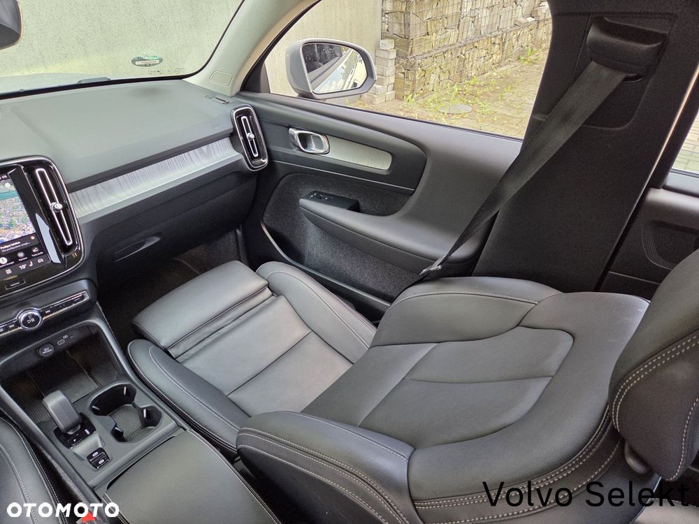 Volvo XC 40 - 11