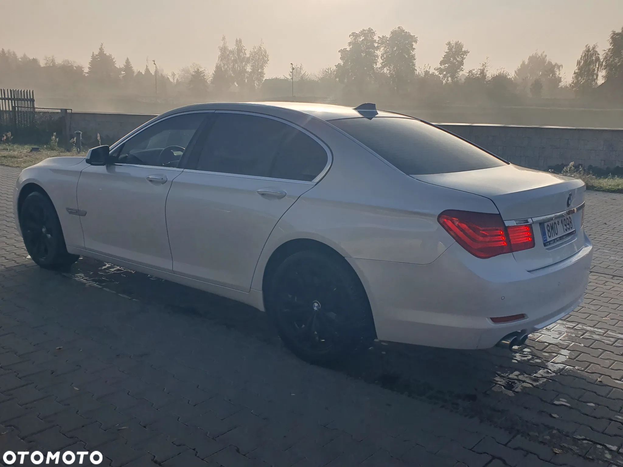 BMW Seria 7 730d - 15