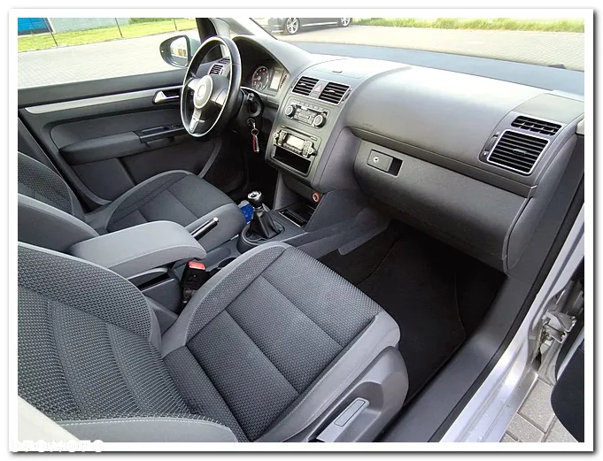 Volkswagen Touran 1.4 TSI Comfortline - 8