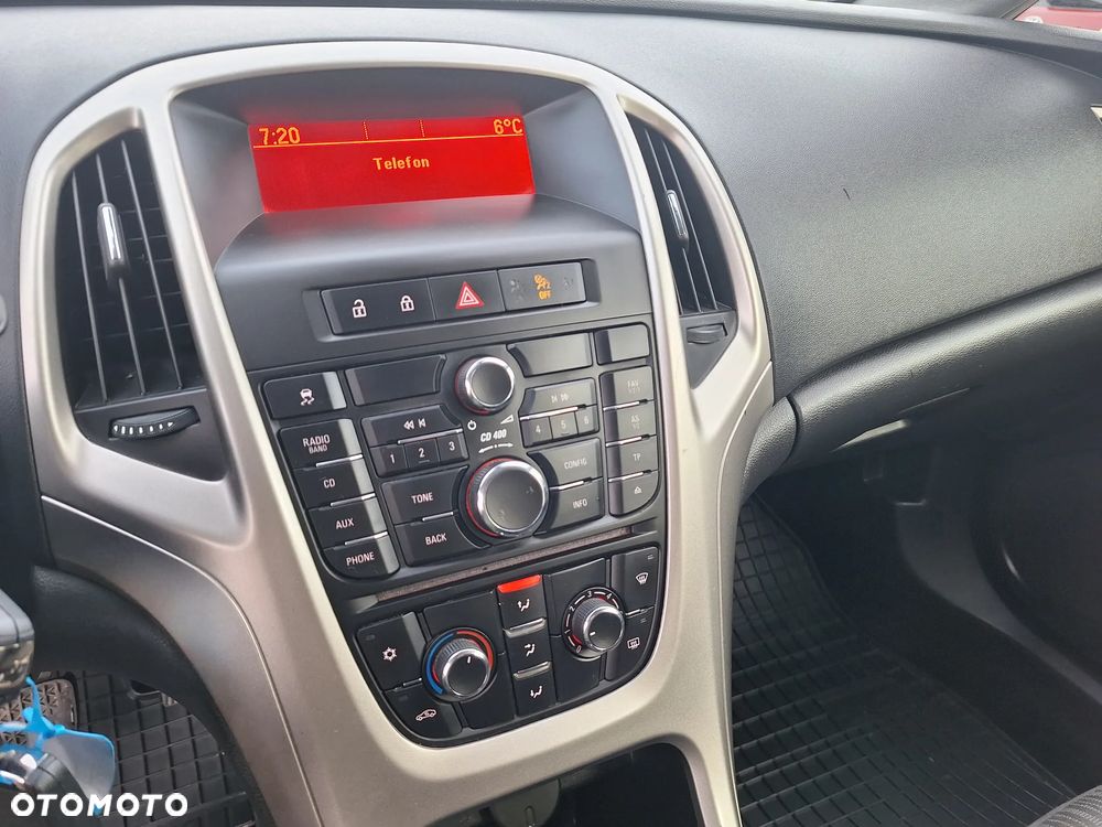 Opel Astra 1.4 ecoFLEX - 13