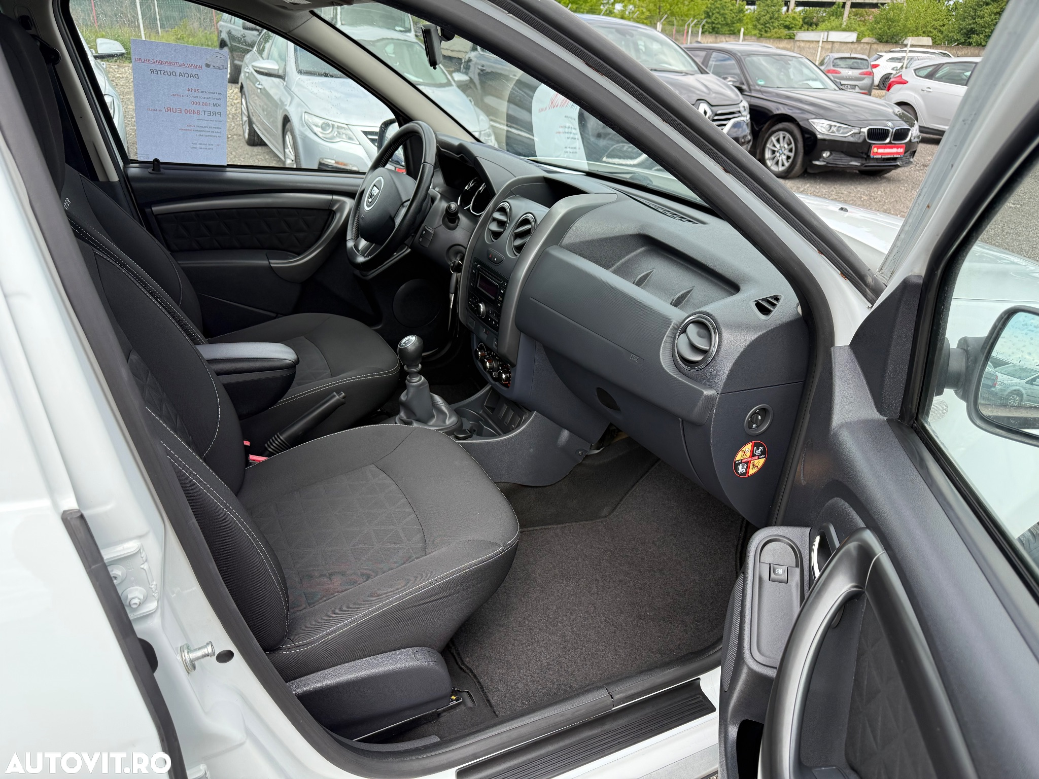 Dacia Duster 1.5 dCi 4x2 Ambiance - 9