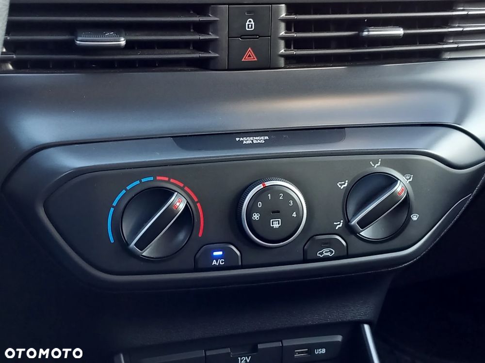 Hyundai i20 1.2 Classic Plus - 17