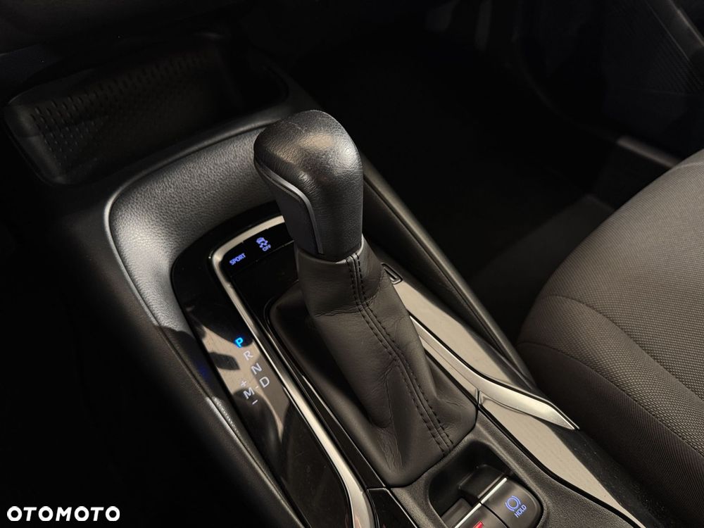 Toyota Corolla - 25