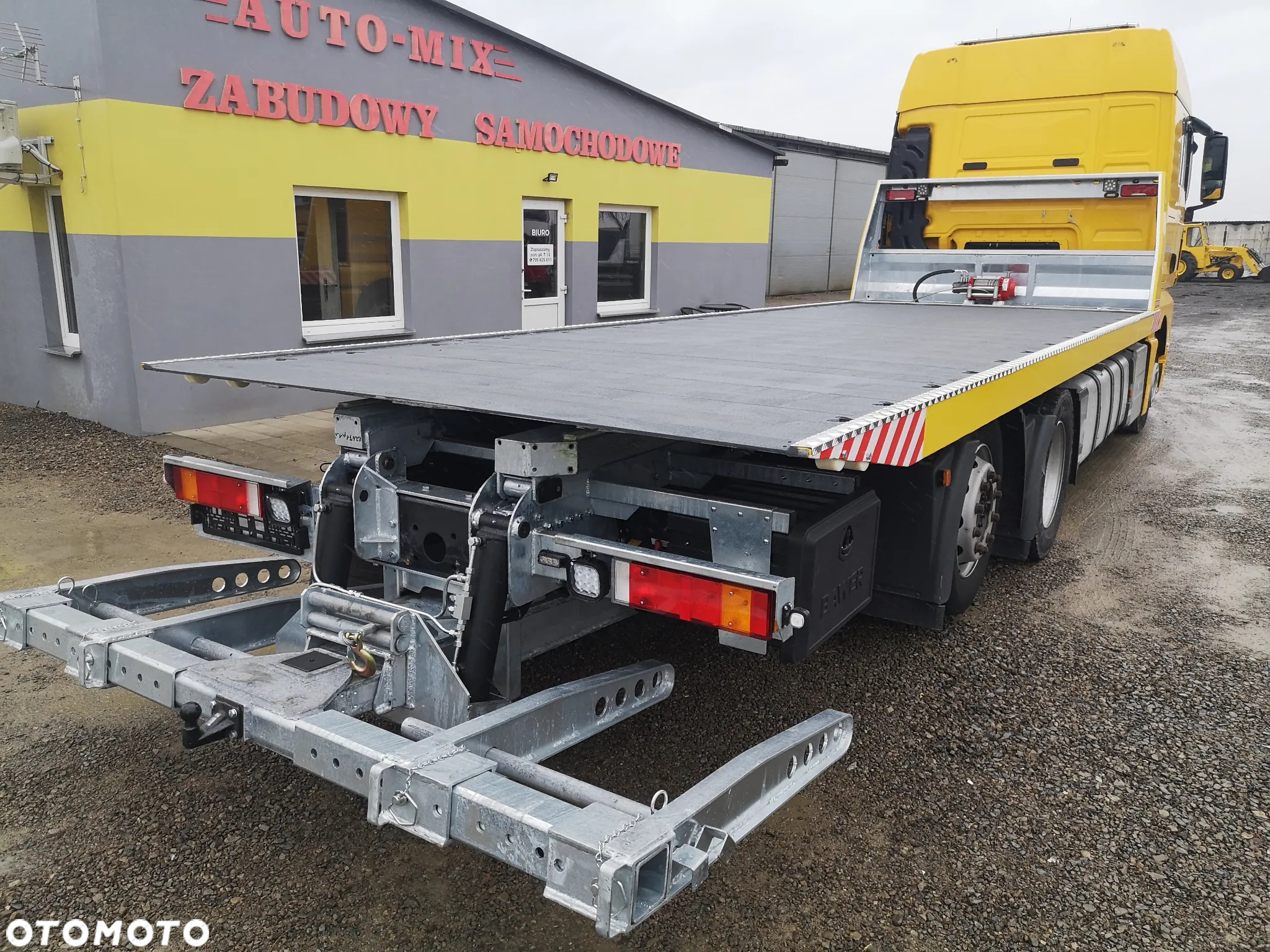 Mercedes-Benz platforma hydrauliczna DMC 26T auto - laweta zabudowa - 5
