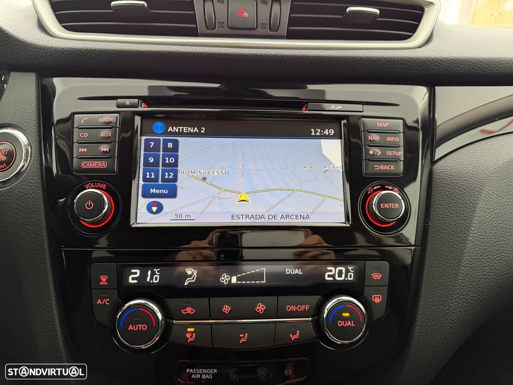 Nissan Qashqai 1.6 dCi ALL-MODE 4x4i N-Connecta - 12