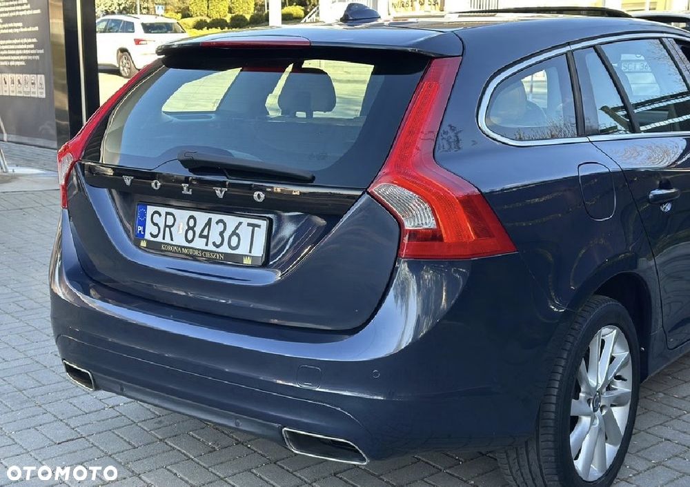 Volvo V60 D4 Momentum - 7
